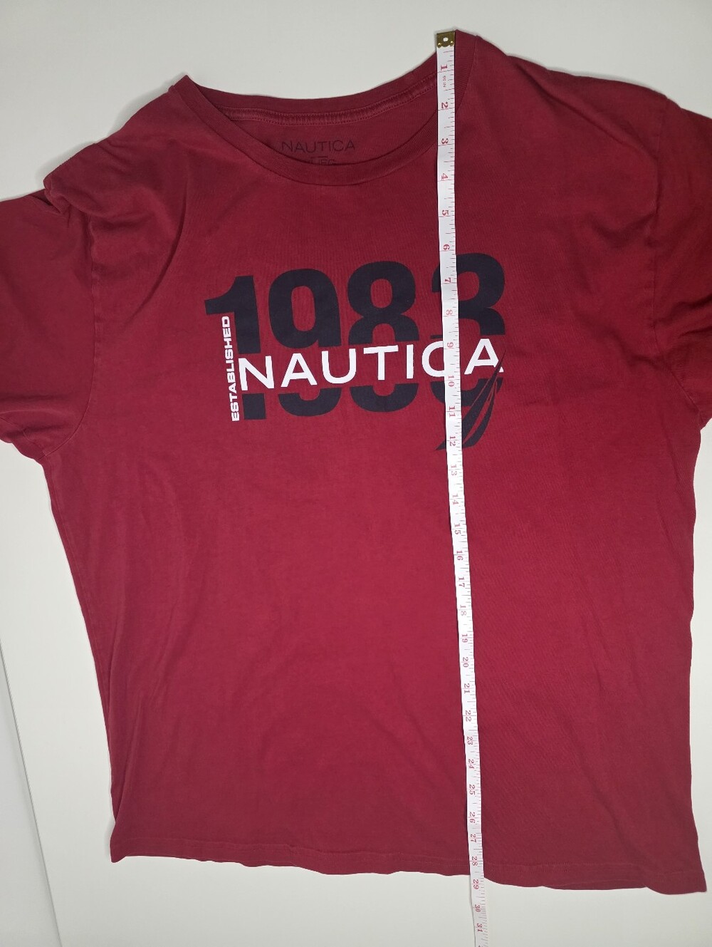 Nautica Mens XL Red Short Sleeve T-Shirt 'Established 1983' - Picture 5 of 9